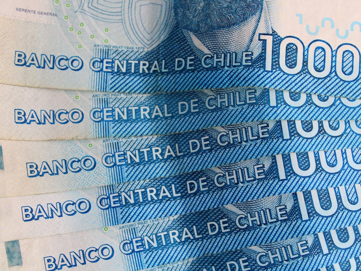 Ahorro en Chile: cuánto pierdo si guardo $1.000.000 durante un año sin invertirlo