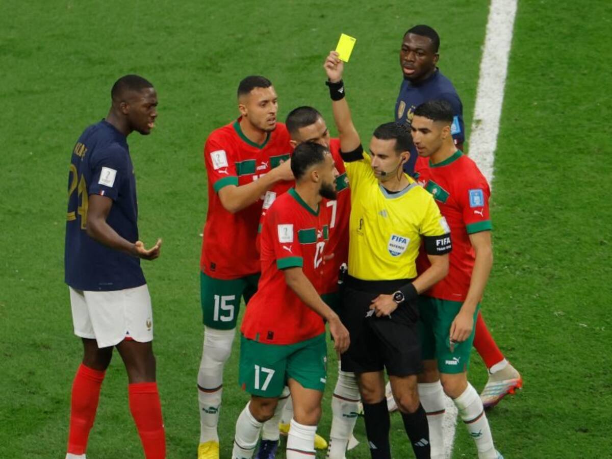 Marruecos protestó por el arbitraje del duelo ante Francia en las semis de Qatar 2022