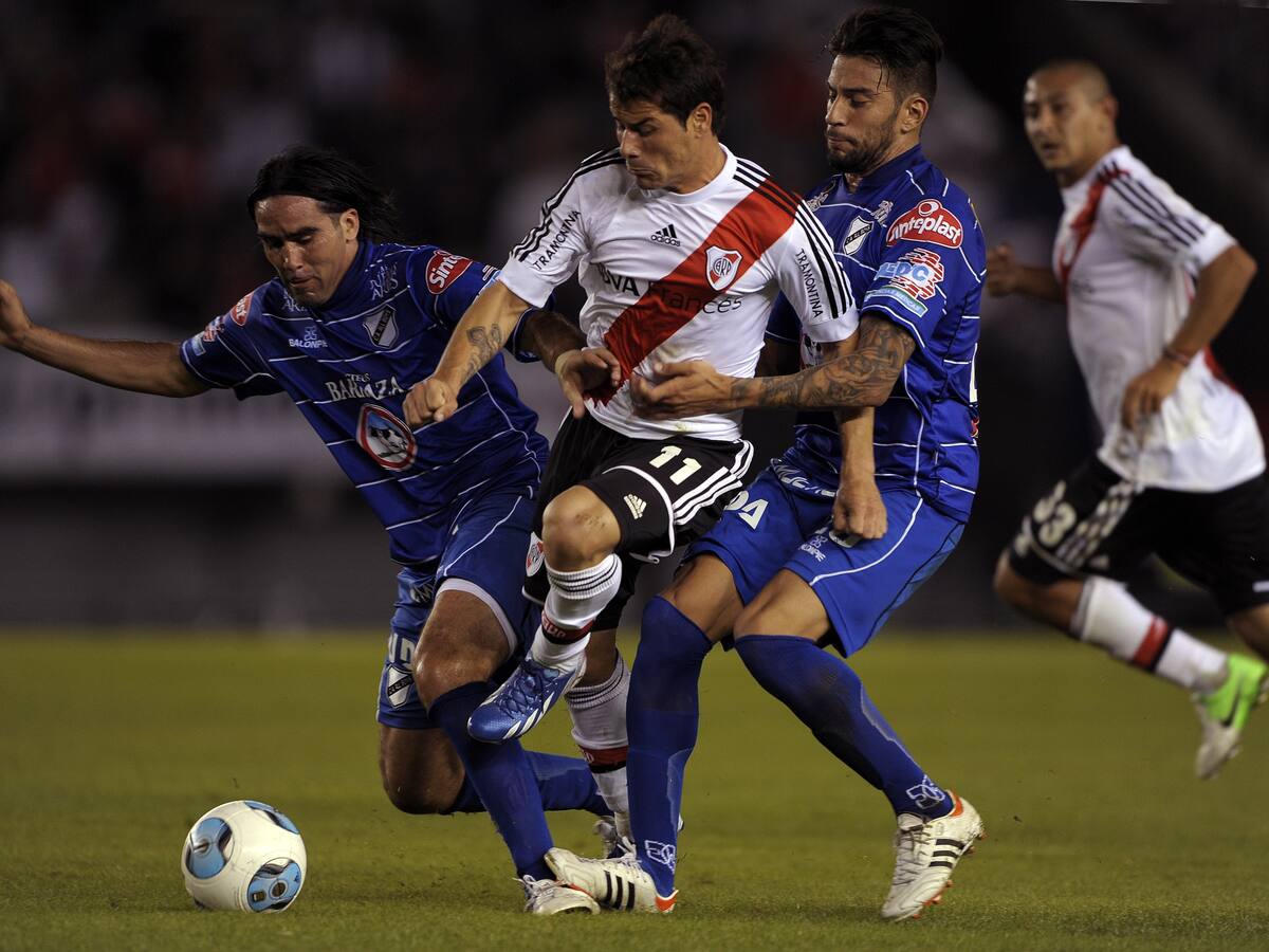 Jugó en Argentina, Brasil y ahora reforzará a necesitado equipo de la Primera B: fichaje sorpresa