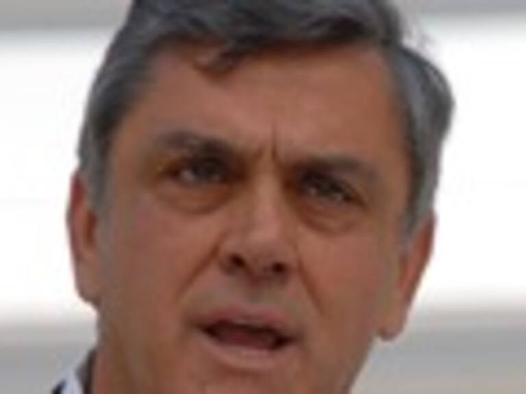 Longueira por Aysén: »Hay otro tipo de motivaciones, se observa una coordinación desde Santiago»