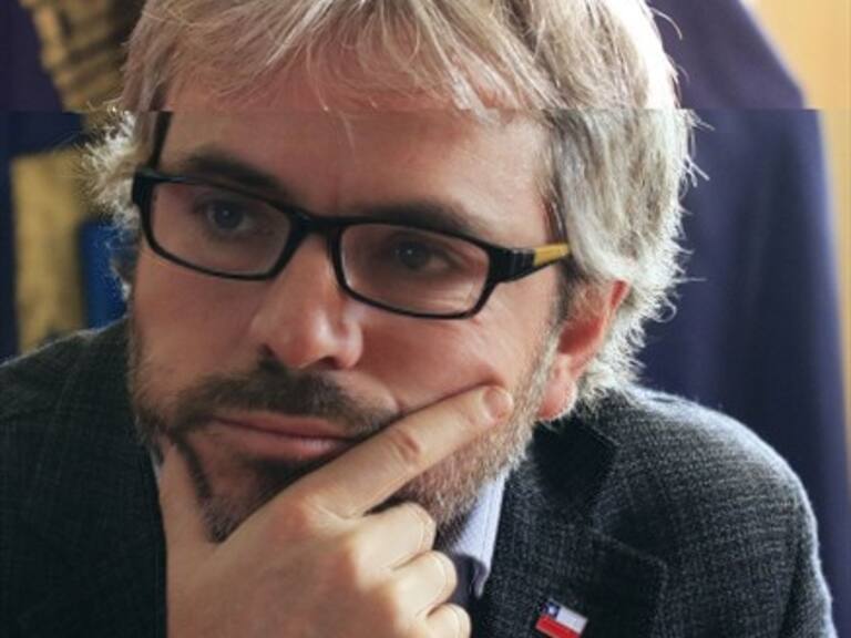 Blumel por acusación constitucional a Guevara: Debilita las facultades que tienen las autoridades