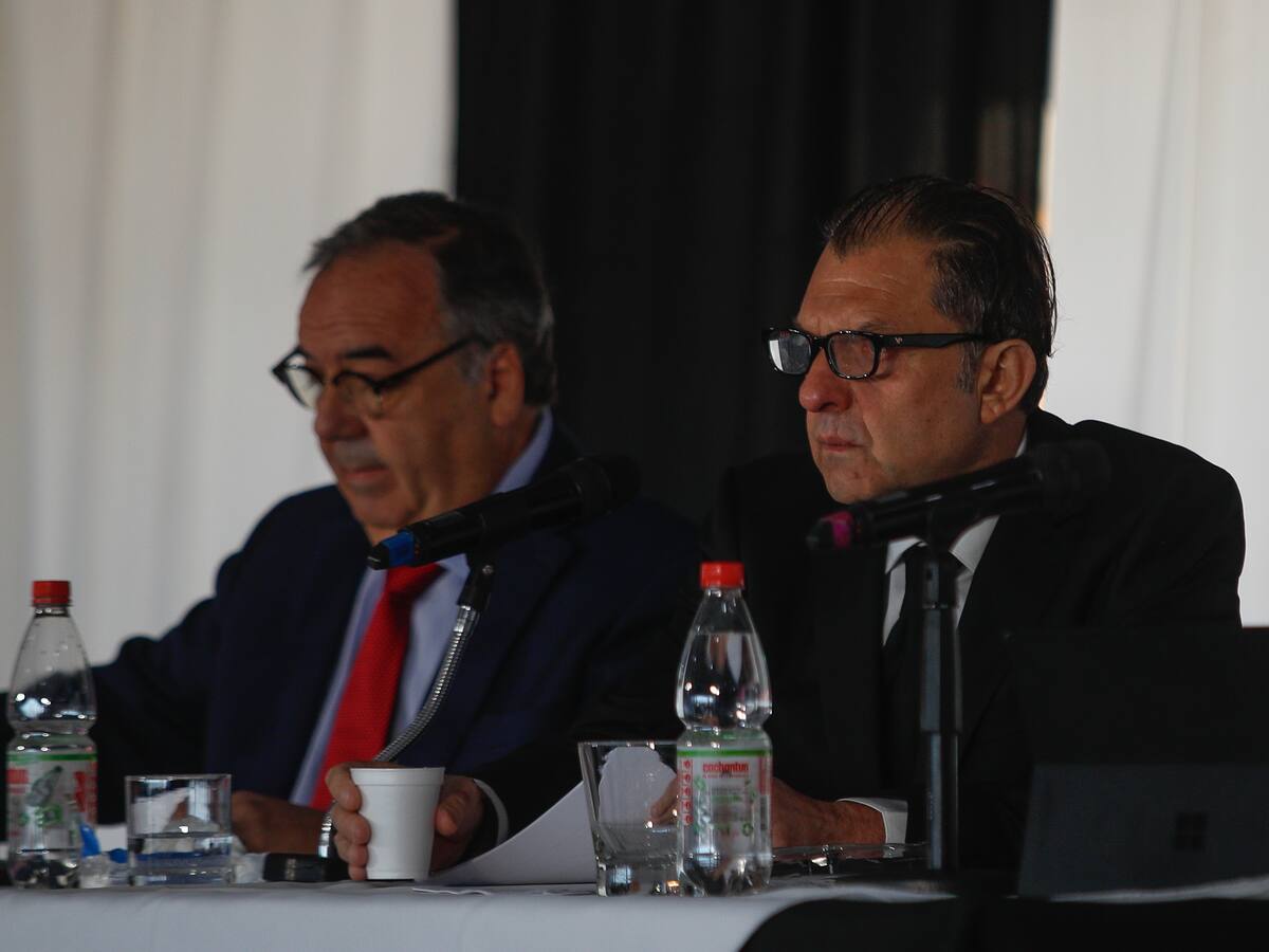 Blanco y Negro fija junta de accionistas para aprobar los estados financieros de Colo Colo