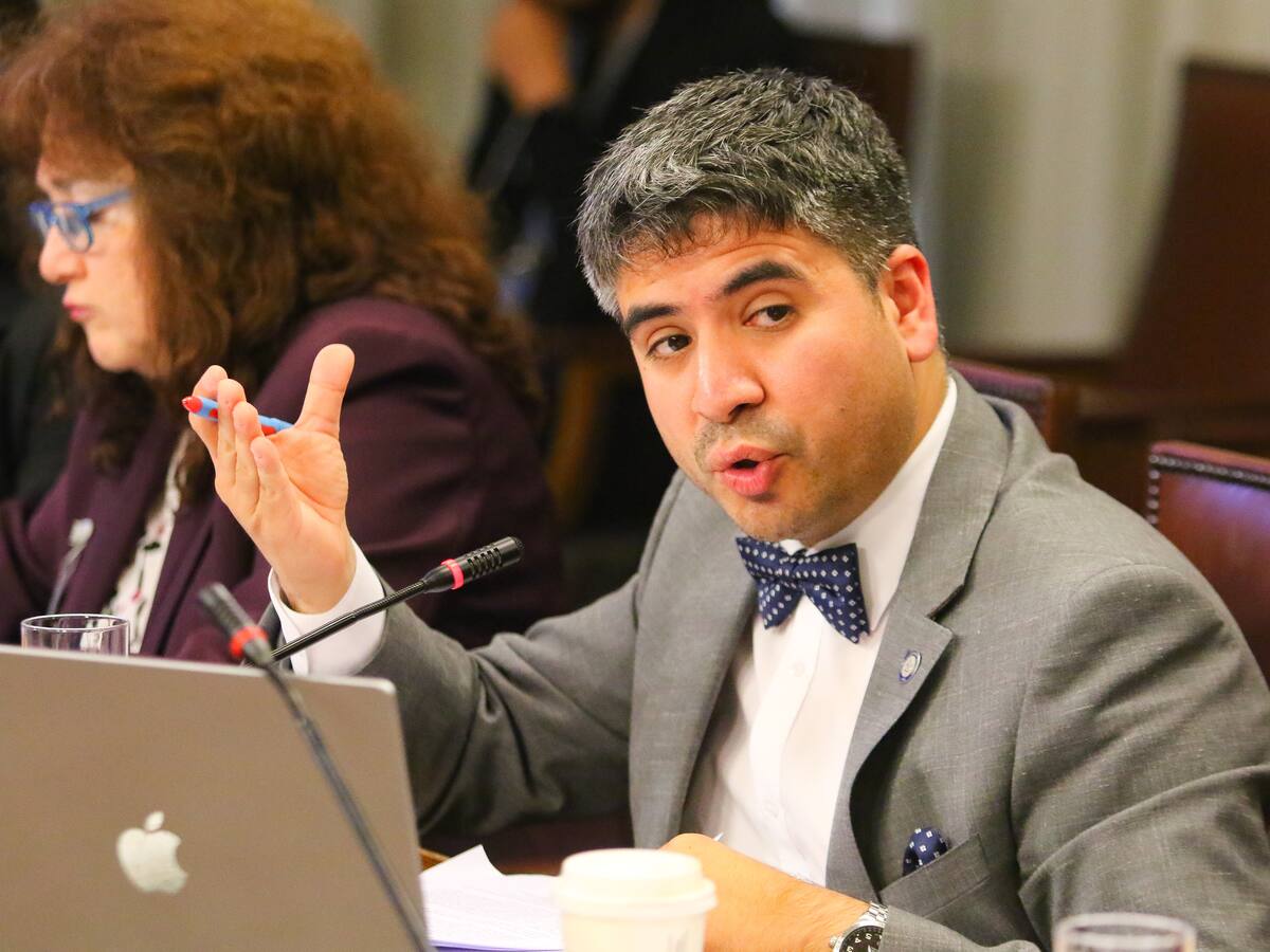 Lagomarsino defiende voto a Mellado en comisión investigadora del caso Monsalve y apunta contra Elizalde por “presiones”