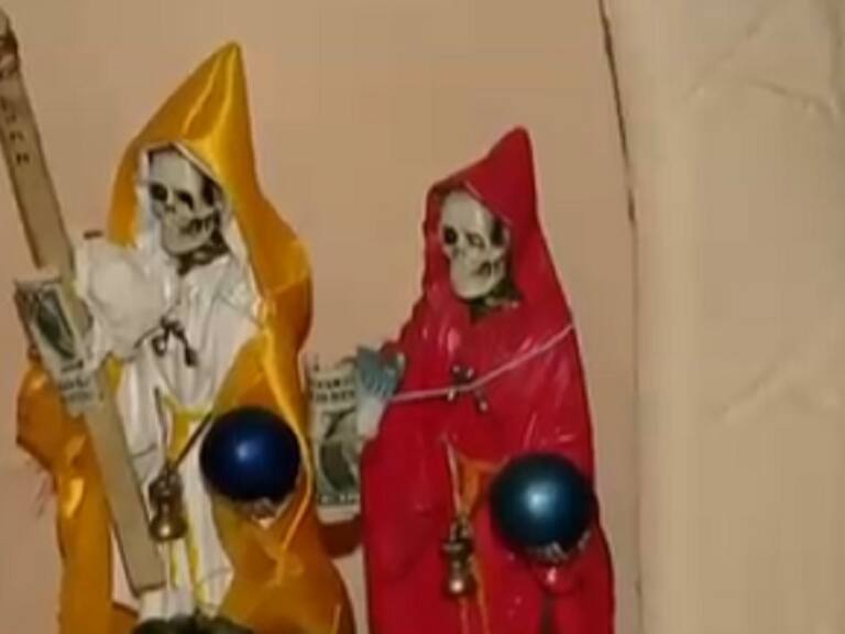 Espeluznante: Así es el altar a la «Santa Muerte» que encontraron en casa de Luis Lugo y Ovimarlixion Garcés