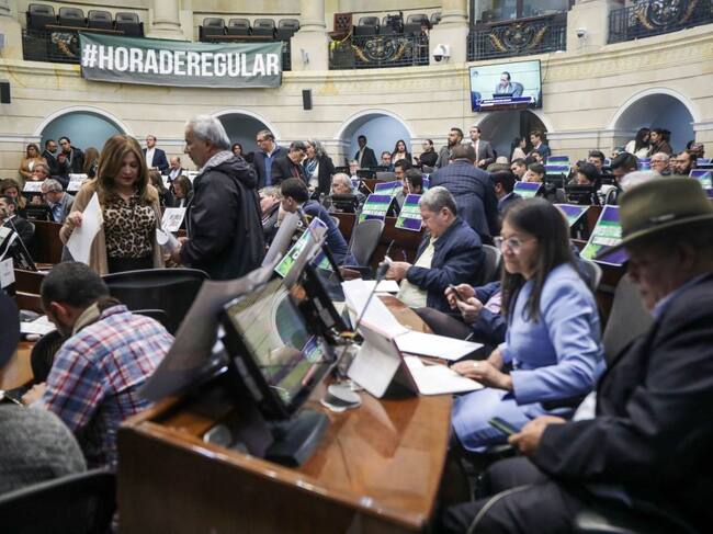 La vista de una sesión en el senado del congreso de Colombia en la ciudad de Bogotá
