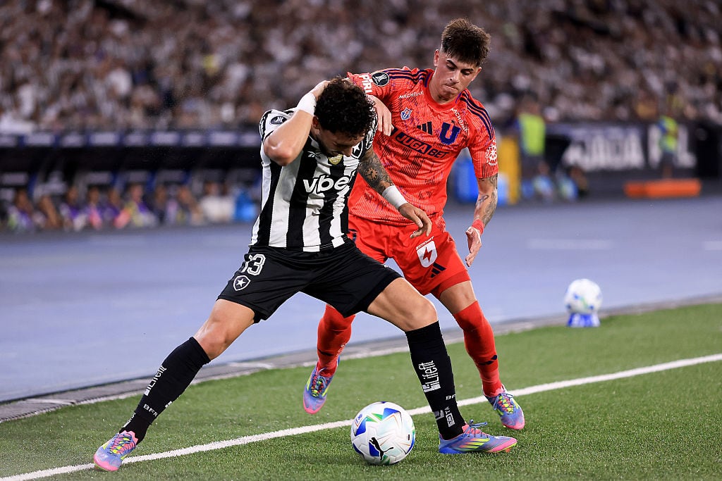 Botafogo y la Universidad de Chile se ven las caras en Río por Copa Libertadores