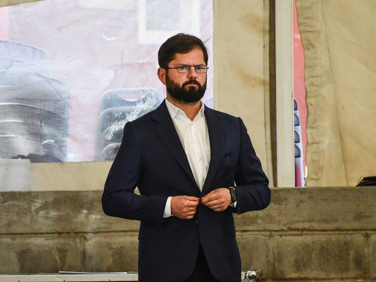 “Nada de cuestiones truchas”: Presidente Boric advierte a los municipios tras entrega de recursos