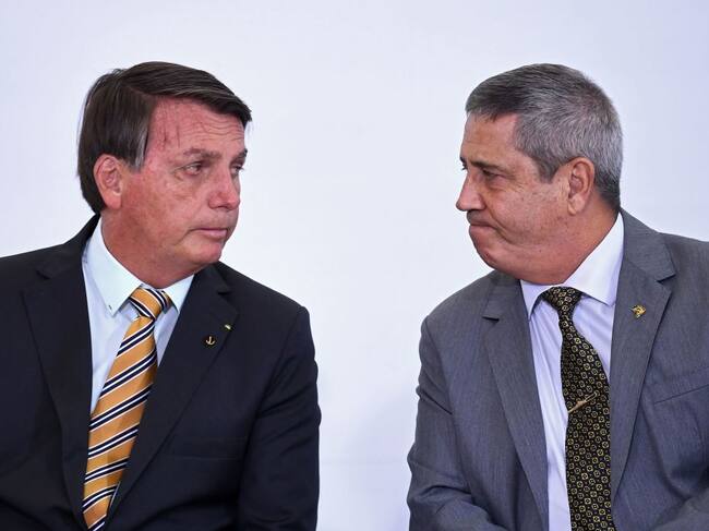Jair Bolsonaro y Walter Braga Netto