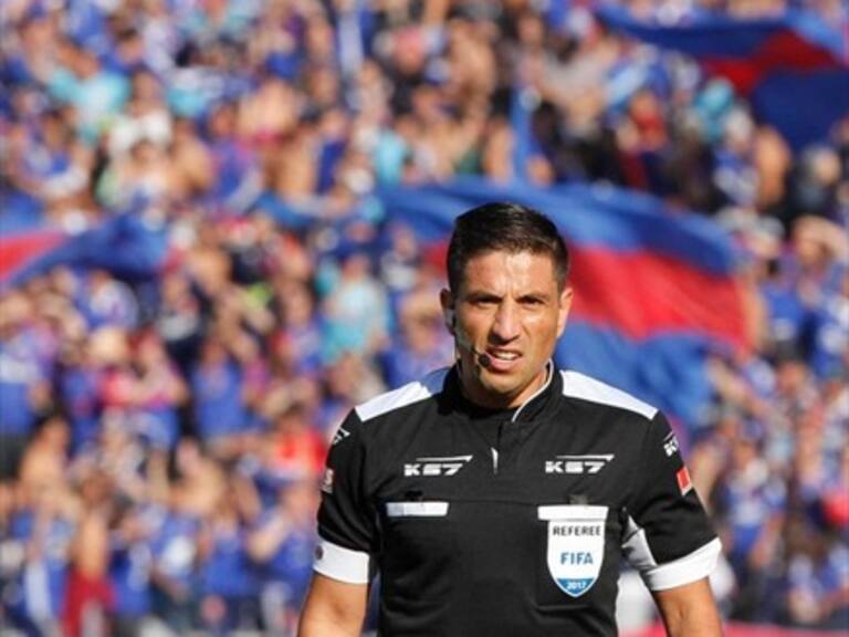 ¿Es posible vivir del arbitraje? Cifras, sueldos y proyecciones en Chile