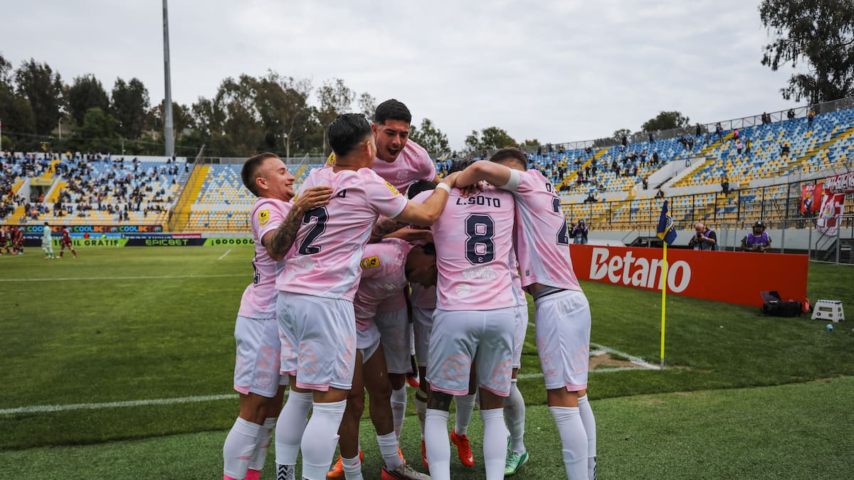 Everton acecha a la U y la UC en la pelea por el “Chile 2”: triunfo épico en Viña del Mar