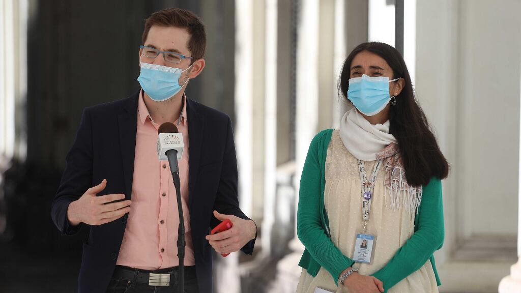 Convención Constitucional, Gaspar Domínguez, María Elisa Quintero.