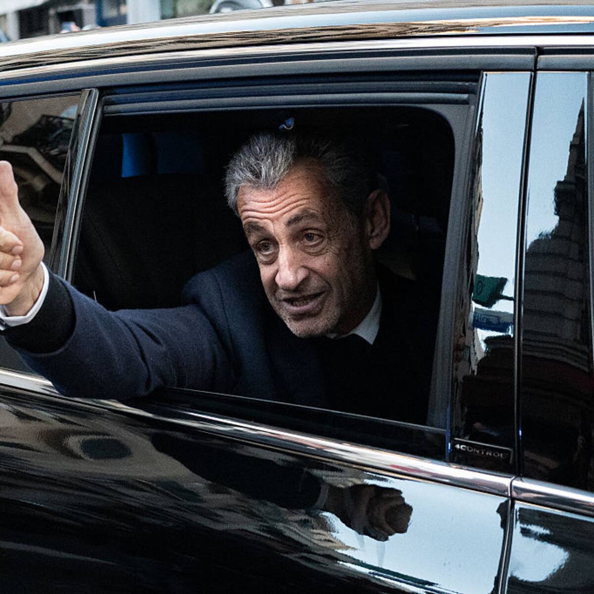 Nicolás Sarkozy sale de prisión tras 20 días: seguirá bajo control judicial