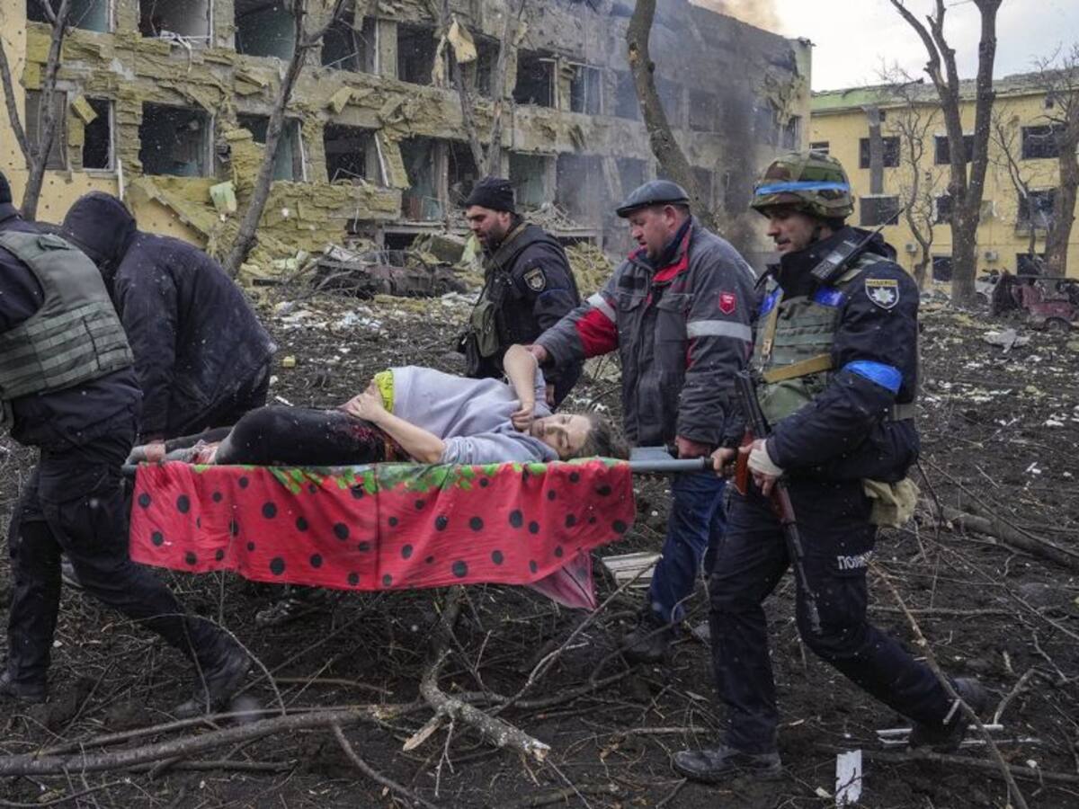 Guerra en Ucrania y tráfico de órganos en Afganistán triunfan en el World Press Photo 2023