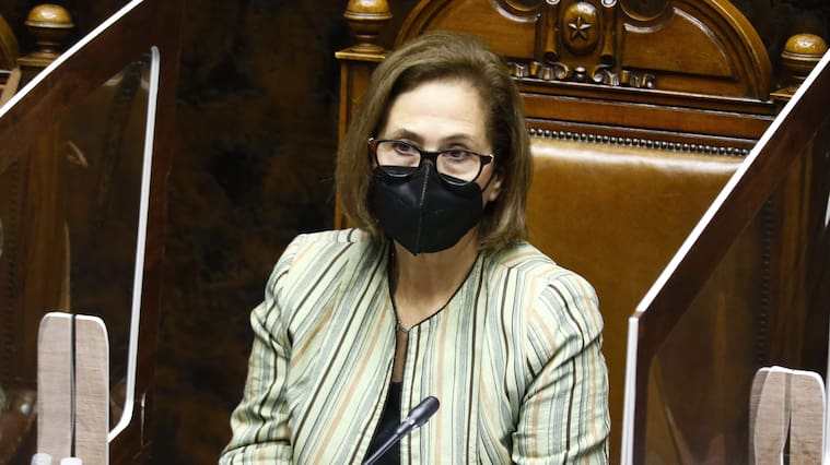Adriana Muñoz