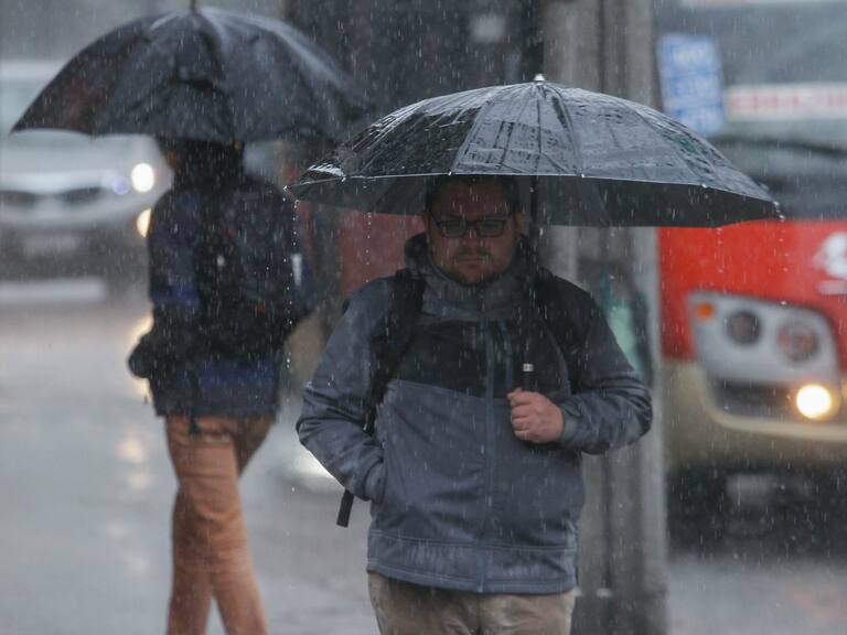Pronostican nuevas lluvias en Chile: estas serán las regiones con precipitaciones desde el jueves