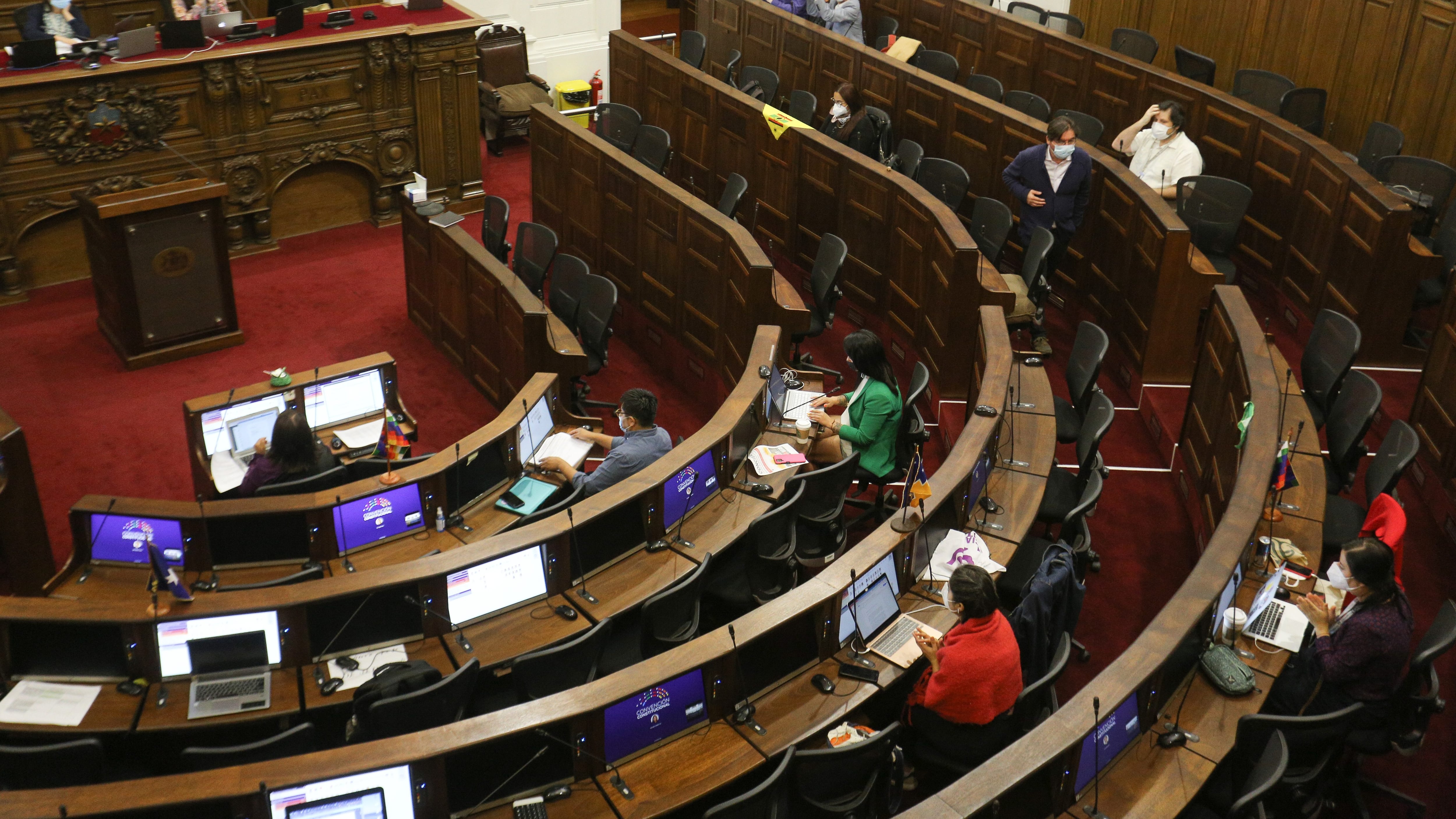 14 de ABRIL de 2022/ SANTIAGOHemiciclo de la Cámara de Diputados, durante la Sesión de Derechos Fundamentales en la Convención Constitucional, que se realiza en el ex congreso Nacional.
FOTO: Diego Martin/AGENCIAUNO