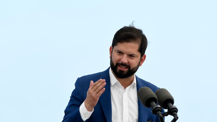 Presidente Gabriel Boric celebra aprobación de ley que repara deuda histórica a profesores: “Gracias a su esfuerzo y vocación hemos construido Chile”