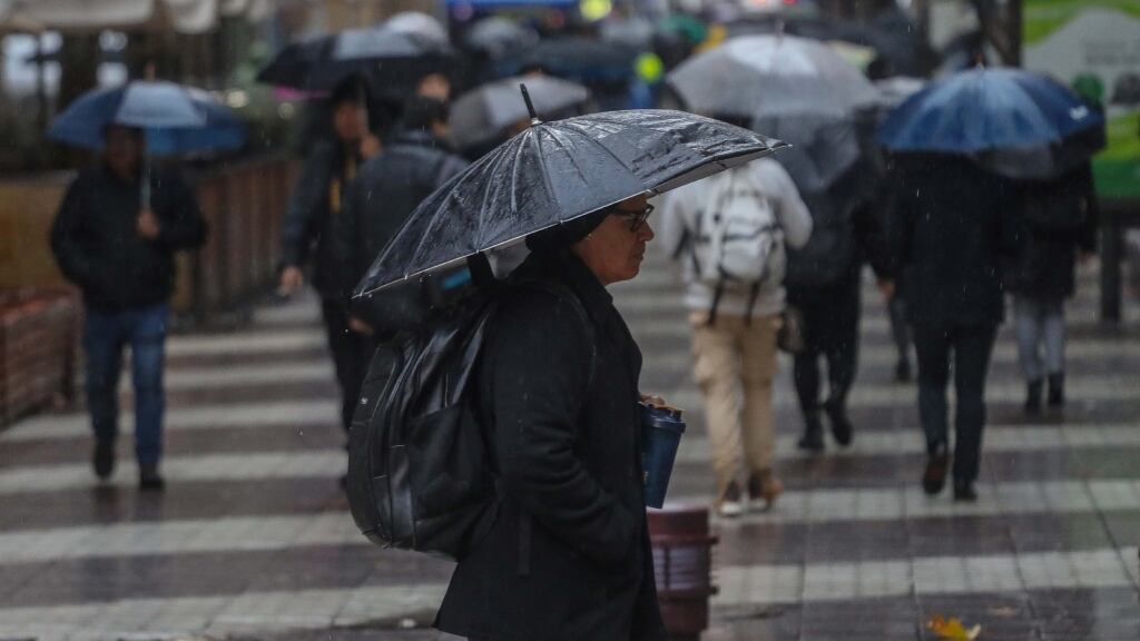 Lluvia en Santiago