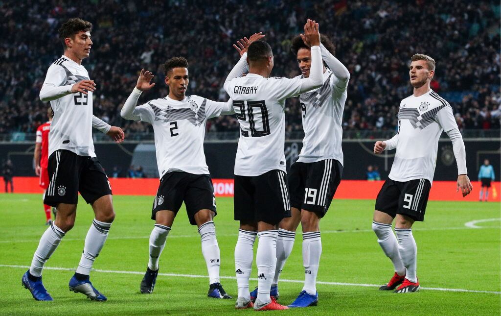La Mannschaft celebra un triunfo en un partido amistoso en Leipzig