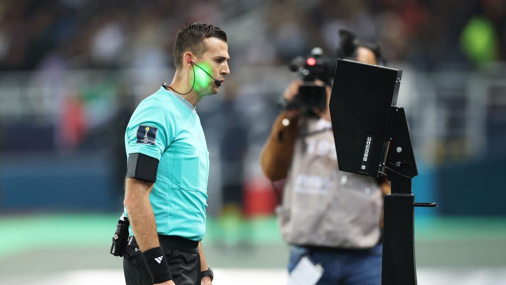 FIFA VAR
