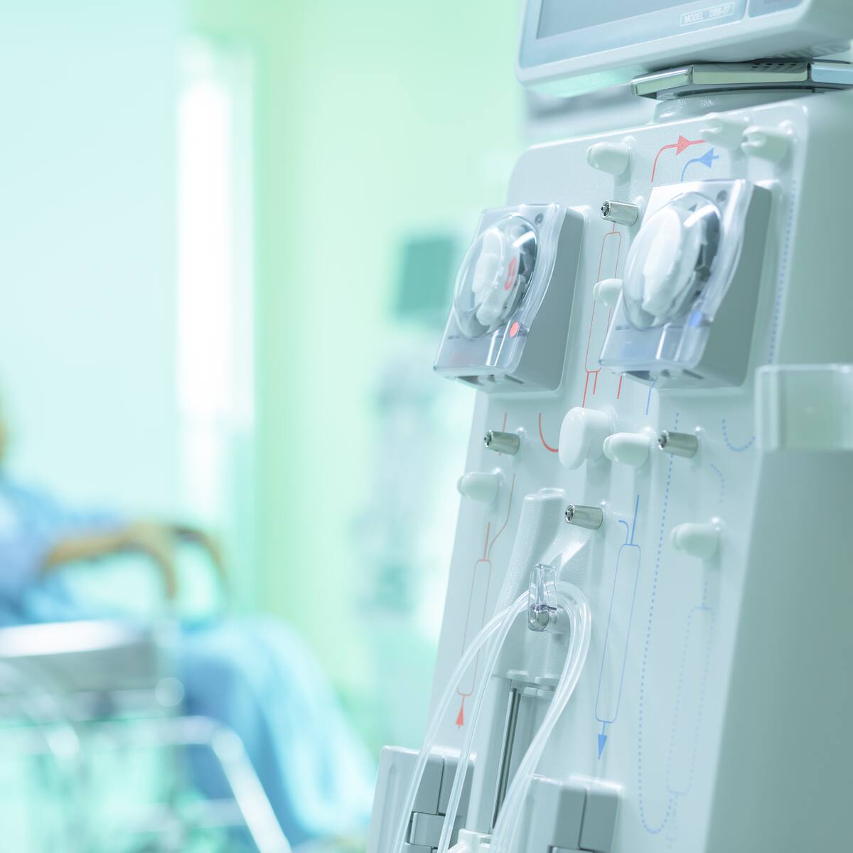 Más de 3.000 pacientes en diálisis podrán acceder a nueva terapia: reduce el riesgo de muerte en un 23%