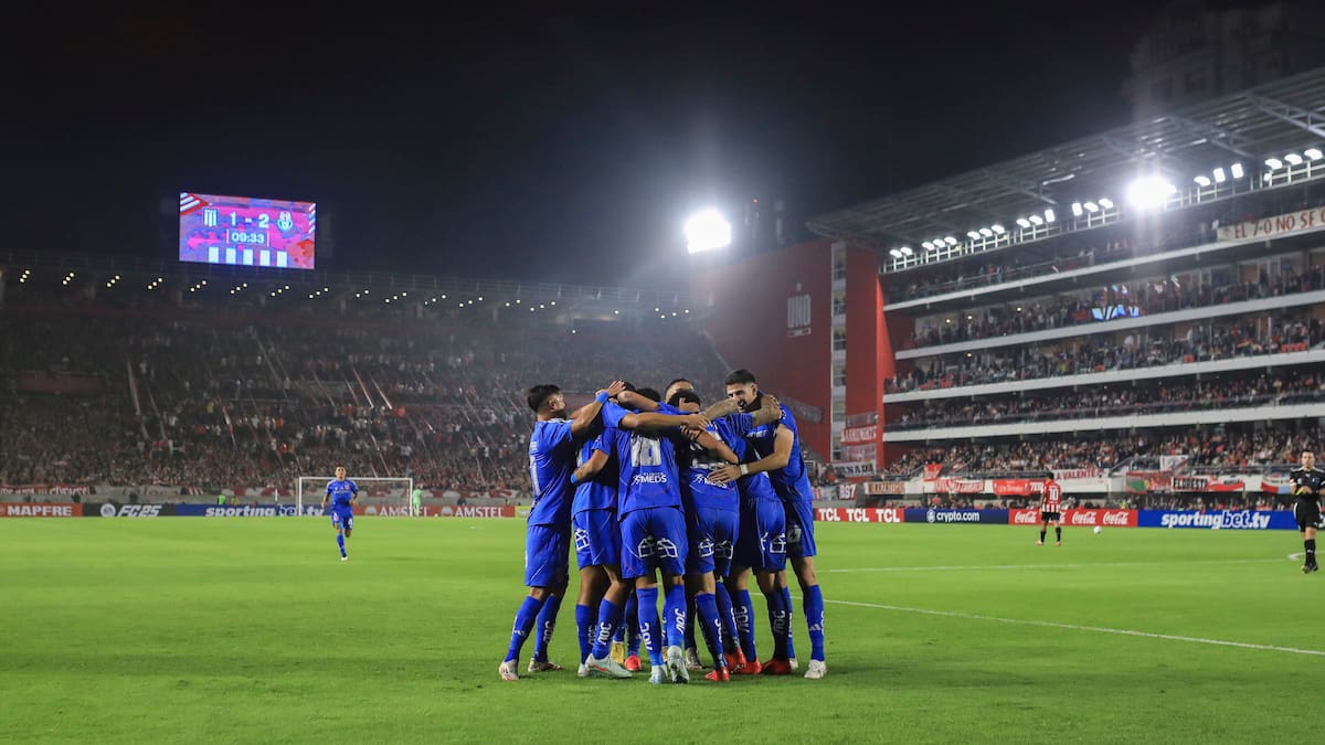 Figura de la U destaca en el once ideal de la segunda fecha de la Copa Libertadores 2025
