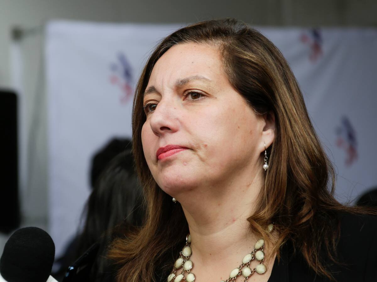 Paulina Vodanovic (PS) baja su candidatura presidencial a solo horas del plazo límite para inscribir primarias