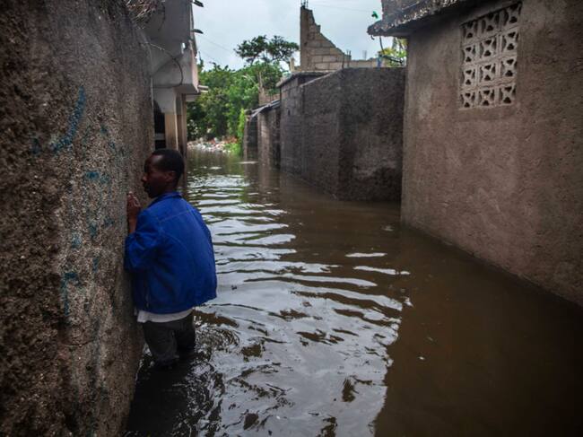 Una tormenta tropical inundó las calles de la ciudad haitiana Les Cayes