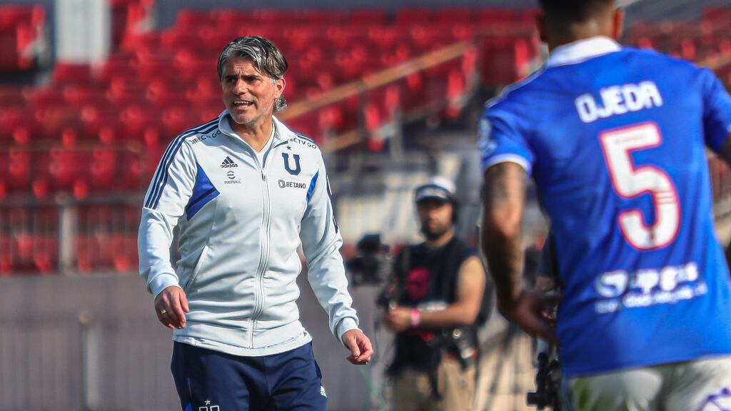 La explicación de Diego López para no haber puesto de titular a Darío Osorio