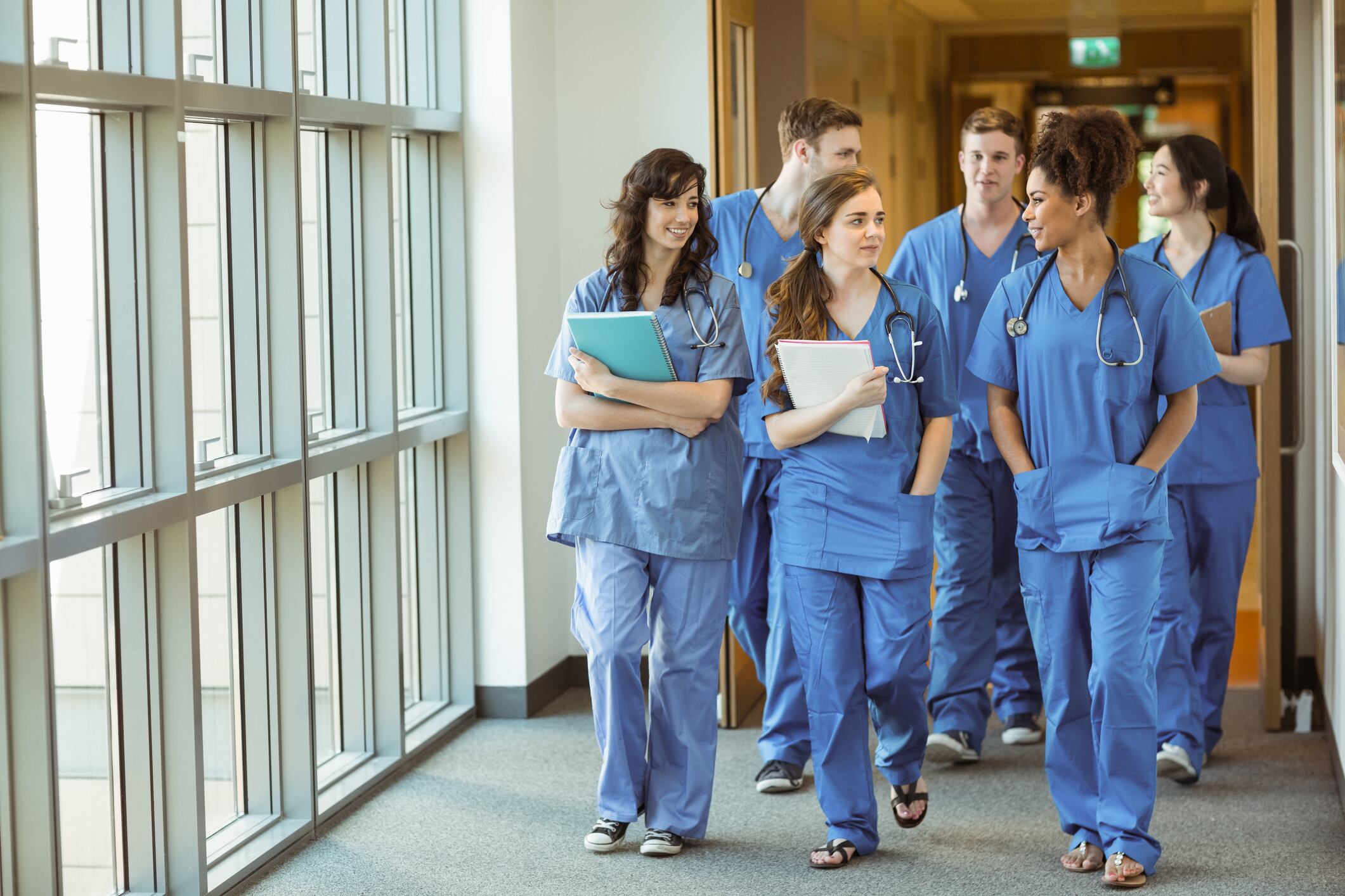 Esta es la enfermedad que está afectando a casi la mitad de estudiantes de medicina