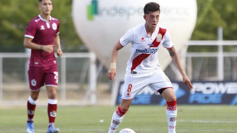 28 DE ENERO DE 2020/CURICO
Pablo Parra Rubilar, durante el partido valido por la fecha 1 del Campeonato Nacional AFP ?PlanVital 2020, entre Curico Unido y La Serena, disputado en el Estadio La Granja.
FOTO: GABRIEL SILVA/AGENCIAUNO