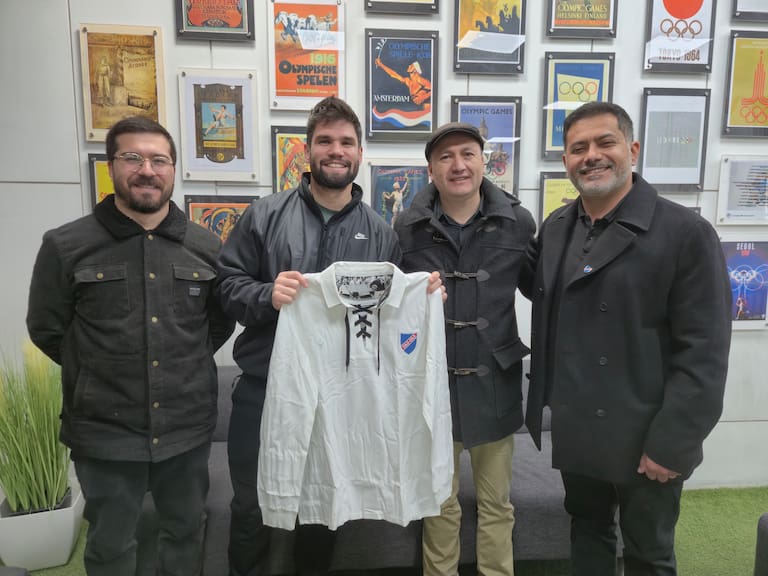 Rodrigo Rojas es nombrado embajador del Club Social y Deportivo Colo Colo