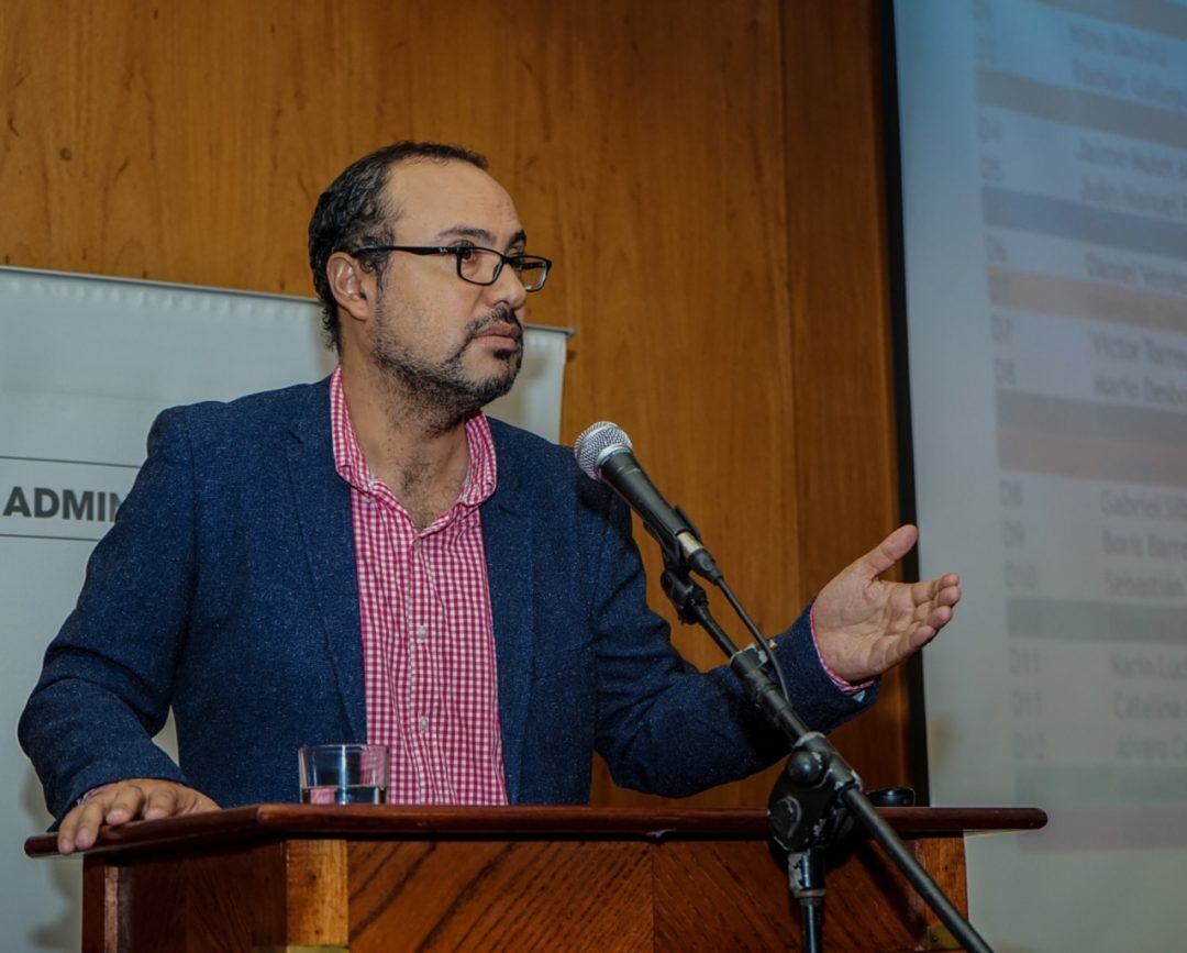 El académico Mauricio Morales. / Universidad de Talca.
