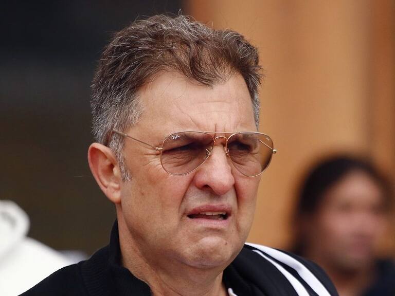 Aníbal Mosa se ilusiona con repatriar a Arturo Vidal: «Esperamos tenerlo la próxima temporada»