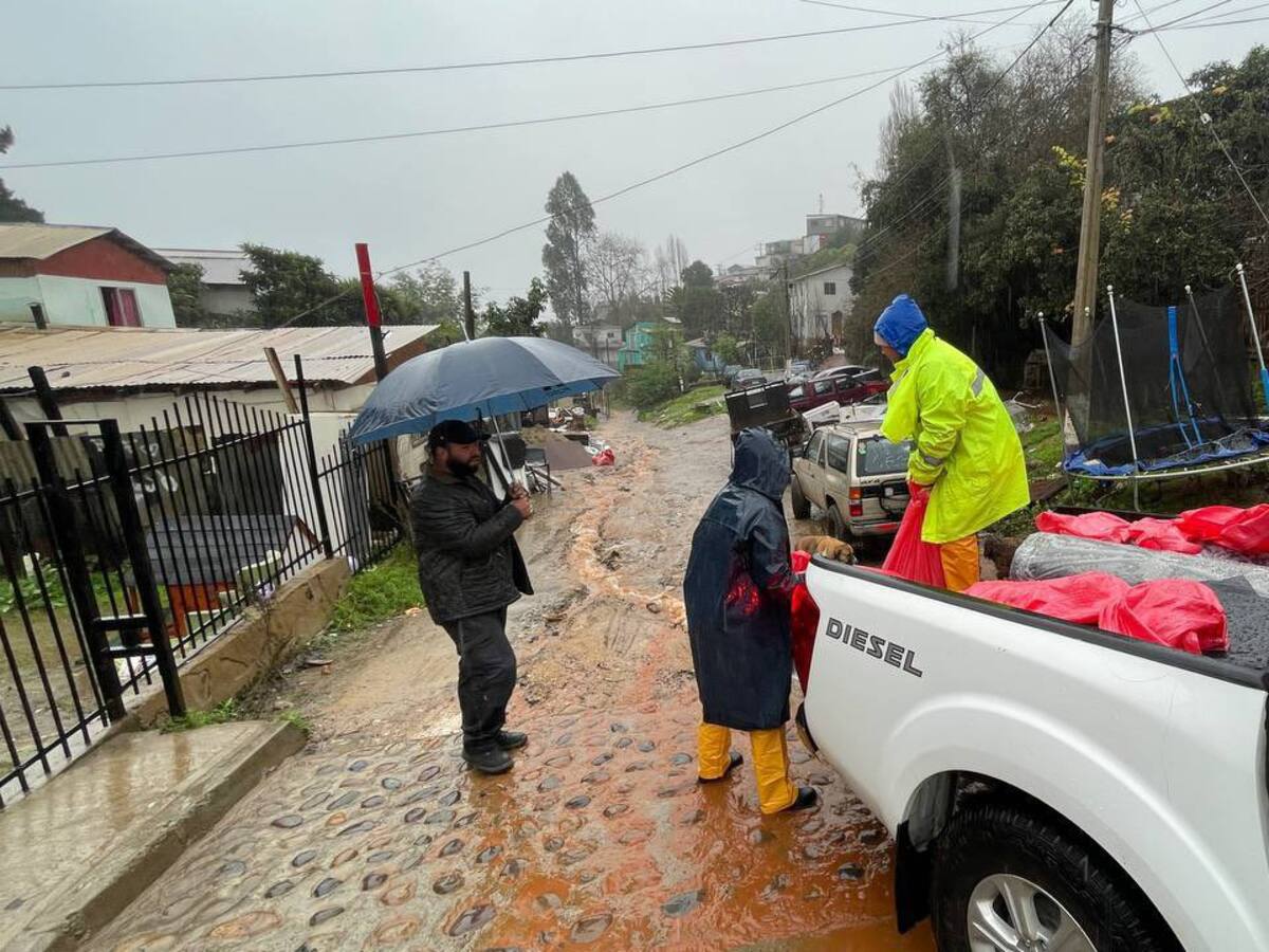 Alcaldesa Macarena Ripamonti y las consecuencias del sistema frontal: “El desborde del estero de Reñaca es inminente”