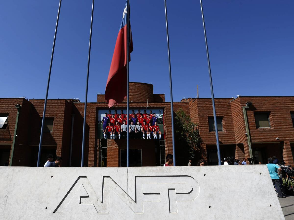 Clubes opositores a Moreno exigen Consejo de Presidentes extraordinario en la ANFP