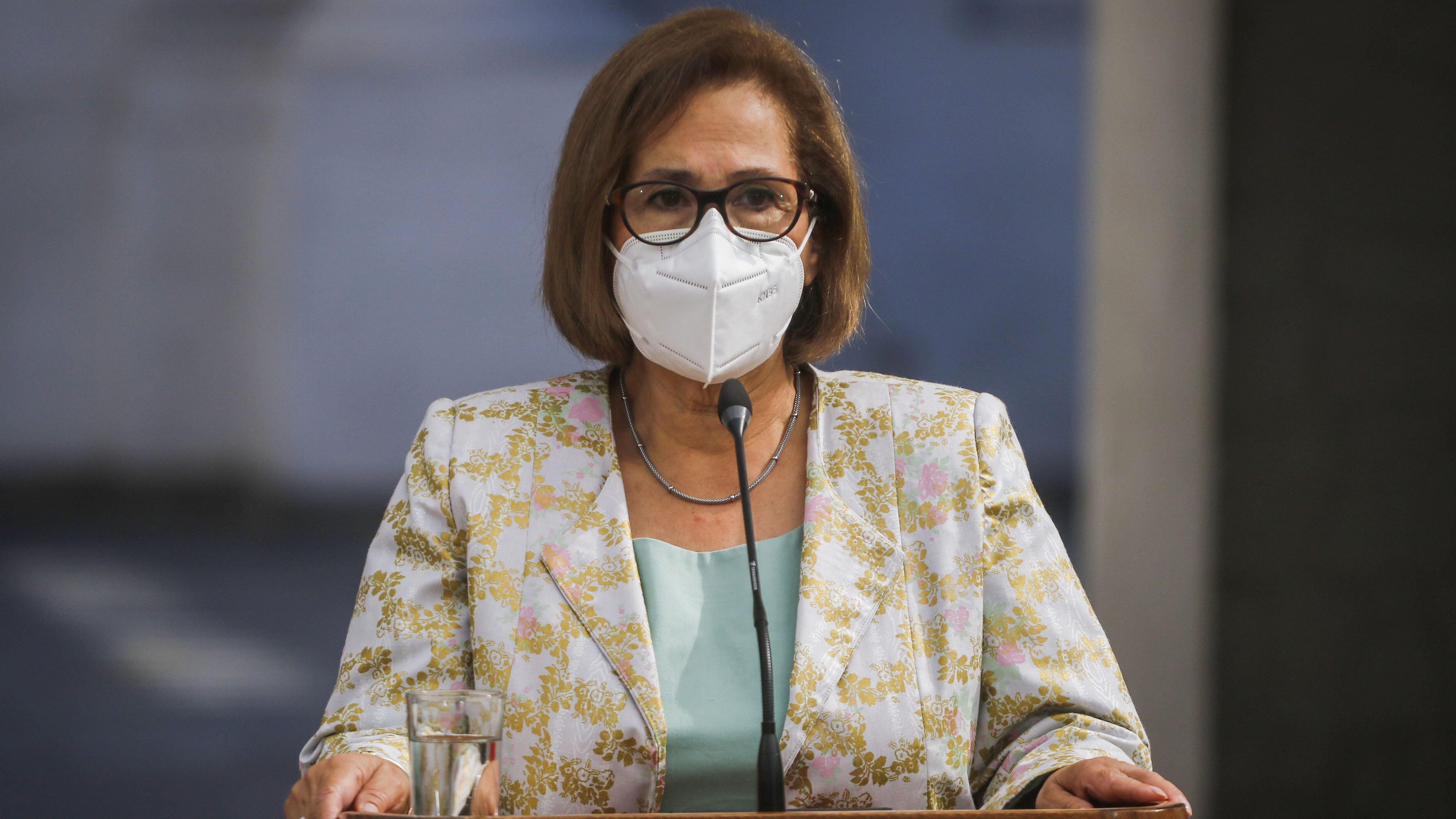 26 de febrero del 2021/SANTIAGOAdriana Munoz, Presidenta del Senado, realiza un punto de prensa, en el patio de Los Naranjos, del Palacio de La Moneda, tras la reunión con los distintos poderes del estado, donde abordaron la crisis en la Araucanía.
FOTO: SEBASTIAN BELTRAN GAETE/AGENCIAUNO