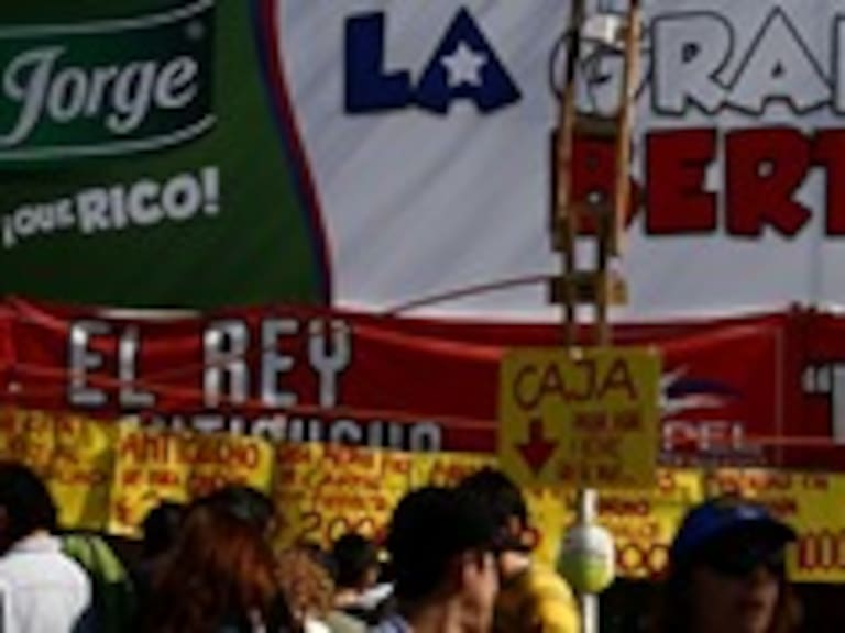 Dueña de «La grandiosa Bertita» aseguró que legalmente ganó la adjudicación de la Fonda Oficial