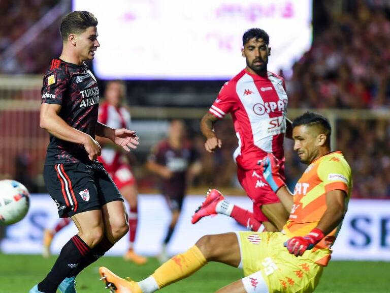 Paulo Díaz jugó todo el partido en derrota de River ante Unión en el inicio de la Copa de la Liga Profesional Argentina