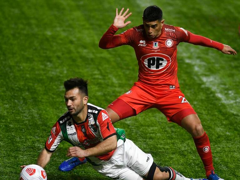 Unión La Calera se transformó en el líder exclusivo del fútbol chileno tras sufrida victoria sobre Palestino en el Nicolás Chahuán