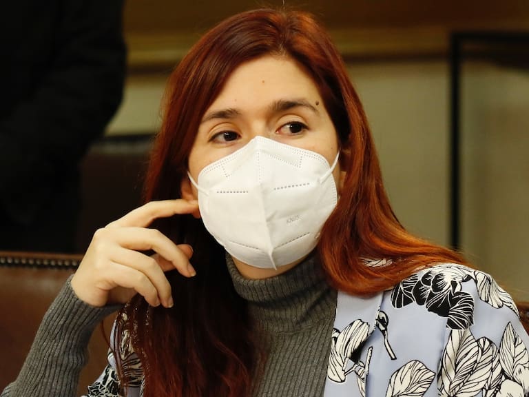 Diputada Catalina Pérez y proceso constituyente 2.0: «La derecha entregó una hoja de ruta que consideraba la elección de nuevos convencionales»