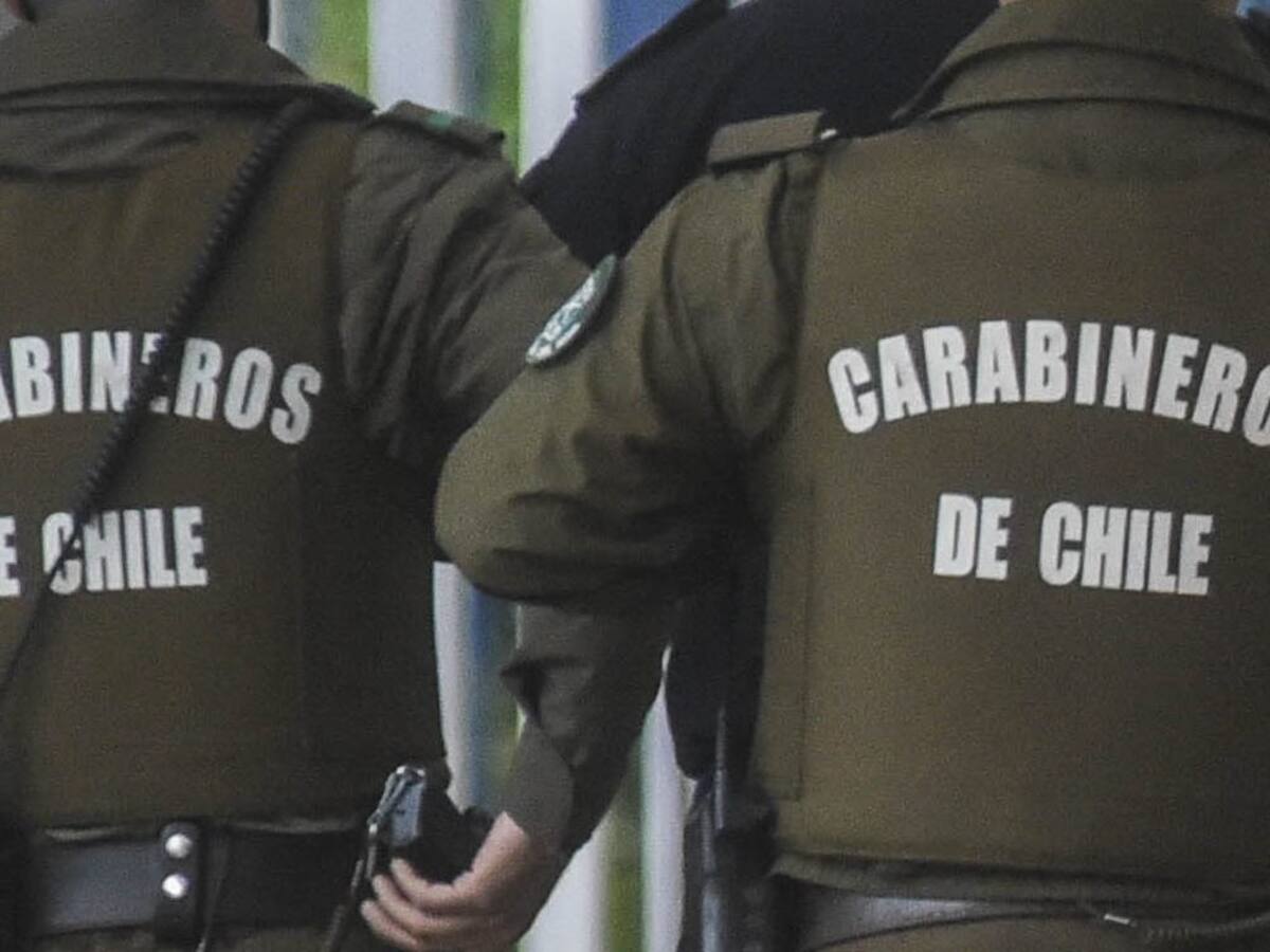 Diputados UDI presentarán proyecto que busca que carabineros con medidas cautelares no pierdan sus remuneraciones