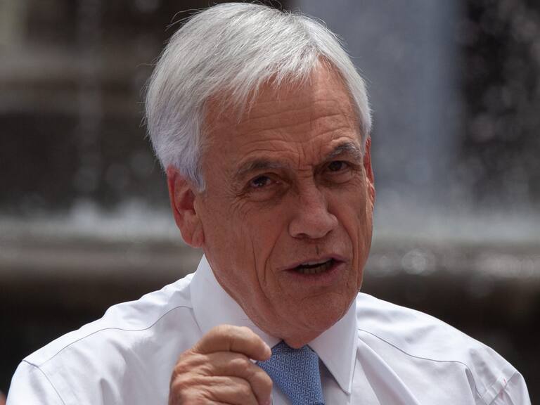 28 de Enero de 2022/SANTIAGOEl presidente de la republica, Sebastian Piñera, Acompañado de distintas autoridades gubernamentales y de adultos mayores, anuncia la publicacion de la Pension Garantizada Universal, iniciativa que beneficiara a 2,5 millones de personas
FOTO: LUKAS SOLIS/AGENCIA UNO