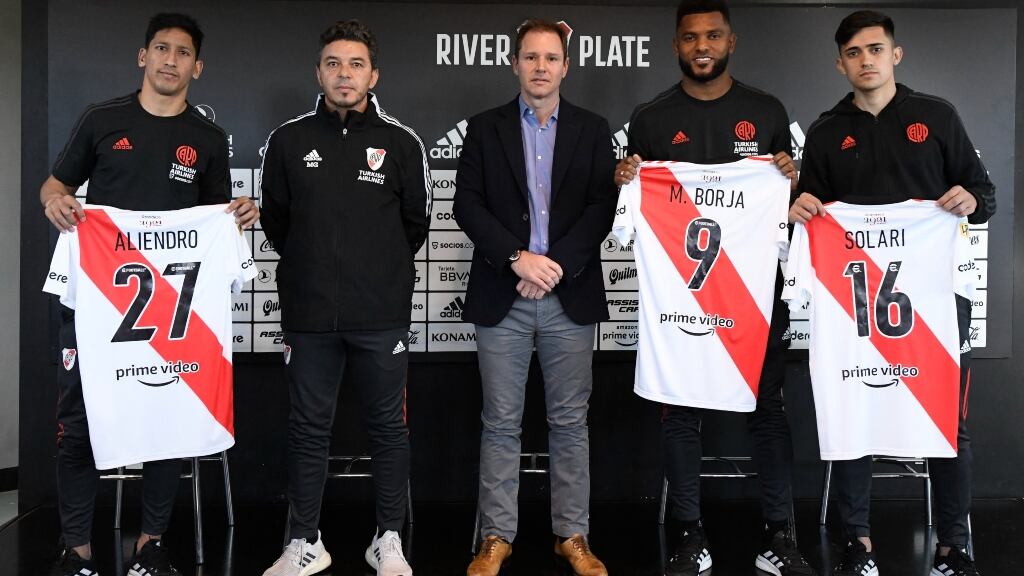 Pablo Solari es presentado oficialmente en River Plate: "Todo es muy intenso a comparación de donde estaba"