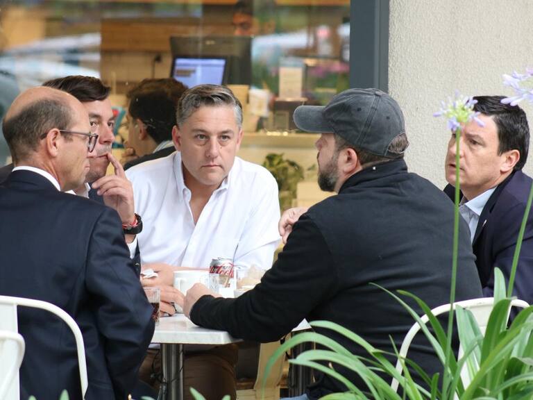 Republicanos y Libertarios se reúnen para coordinar la segunda vuelta: “Hoy el foco es uno, ganar”