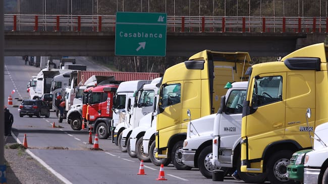 Ministro del Interior calificó como un error el rechazo de los camioneros a propuesta del gobierno