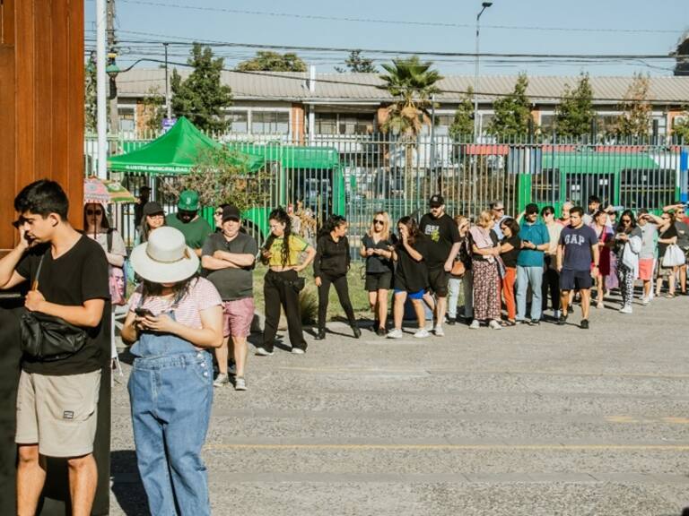 Municipalidad de La Granja presenta un espectáculo de humor con Felipe Avello en el Centro Cultural Espacio Matta