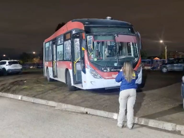 Terror en bus de La Pintana: joven de 19 años muere tras ser apuñalado