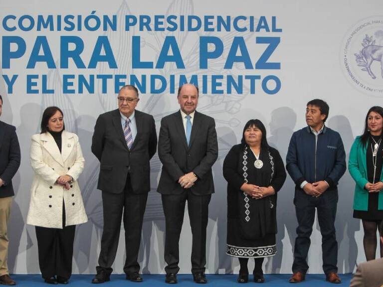 Comisión por la Paz y el Entendimiento pide propuestas a los partidos suscritos al acuerdo