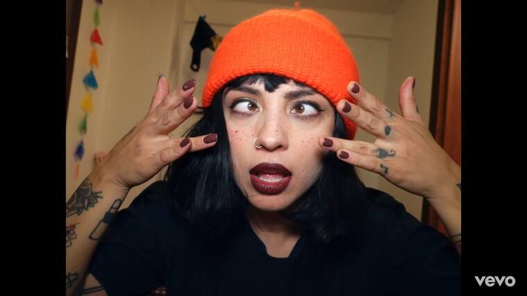 Mon Laferte en "Biutiful"
